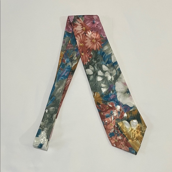 Laco Other - Floral Patterned Tie